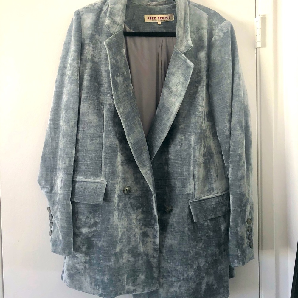 Uptown girl velvet blazer